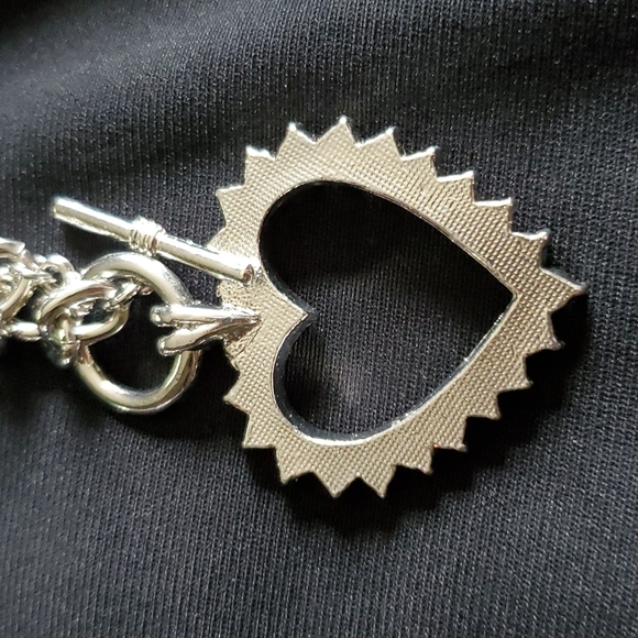 Crystal Heart Necklace & Stud Earrings Set - Silvertone - Picture 4 of 7